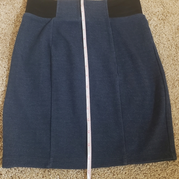 Forever 21 denim pencil skirt - Picture 6 of 8